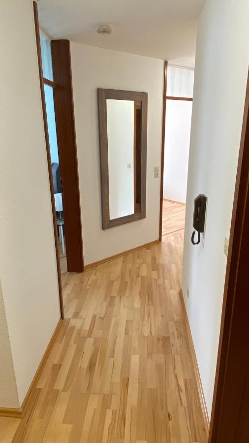 Apartment Outlet *